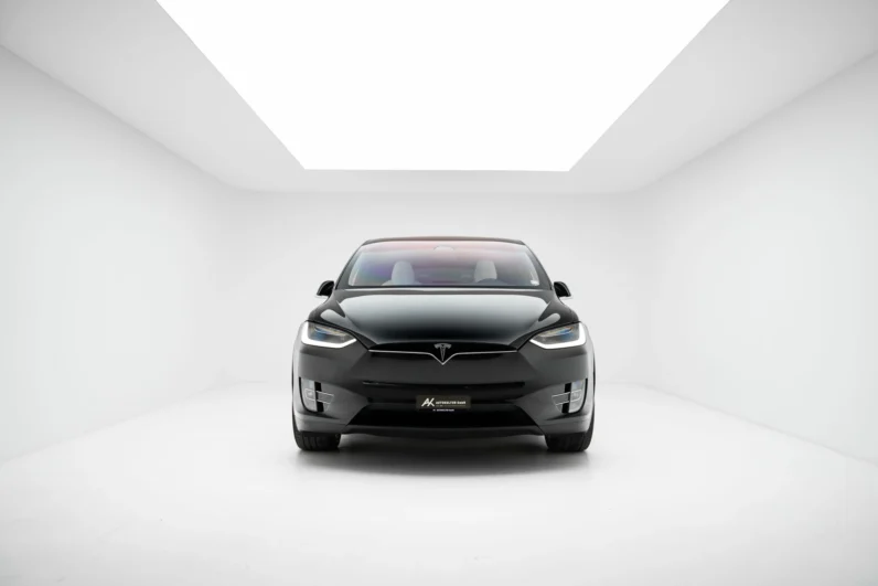 TESLA Model X 100 D