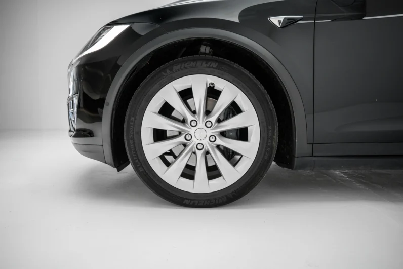 TESLA Model X 100 D