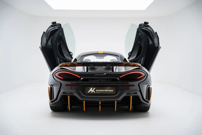 McLAREN 600LT Coupé